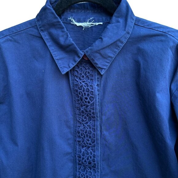 Vintage Womens Navy Blue Long Sleeve Hidden Buttons Lace Crochet Detail Shirt - Picture 2 of 8
